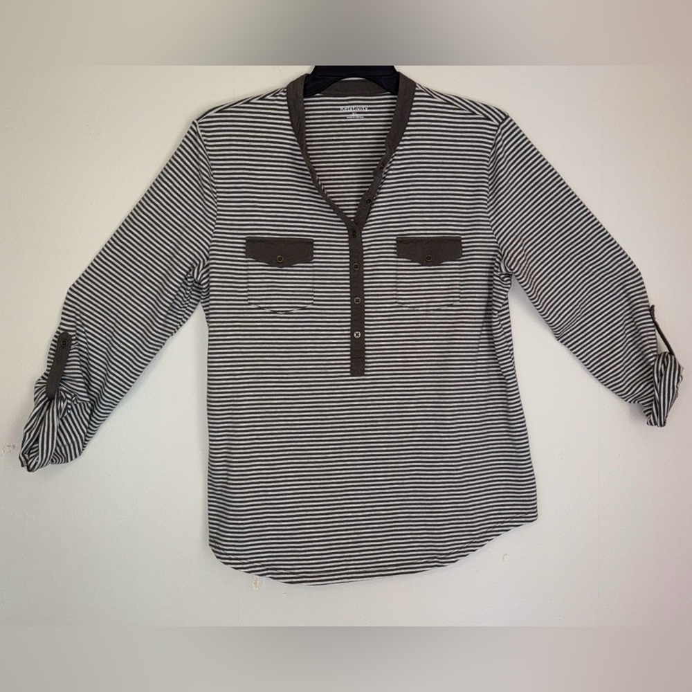 Green Striped Henley Blouse w/ Roll Tab Sleeves Women’s Size XL Fall Top